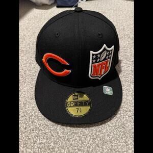Chicago Bears NFL Football On-Field New Era 59FIFTY Mens 7 3/4 Black Fitted Hat